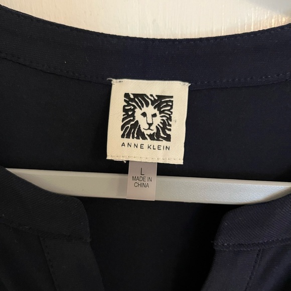 Anne Klein Blue Blouse V-Neck Top - Picture 3 of 3